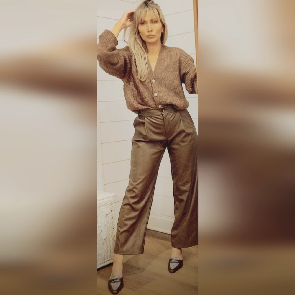 Faux Leather Pleaded wide leg trousers